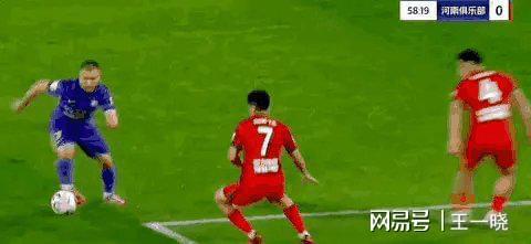 JJB-皖江暴熊队对阵徽州雪豹队,摩托车赛热身赛火力全开,门将神扑救主——保级形势悄然变化的简单介绍