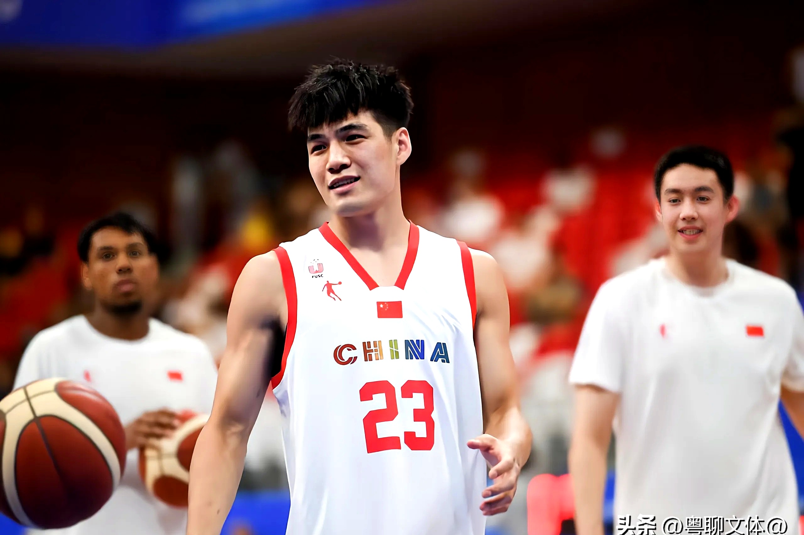 JJB-包含转会期CBA常规赛传出新动向,上海海港防线松动,管理层表态——话题不断,心理建设被强调的词条