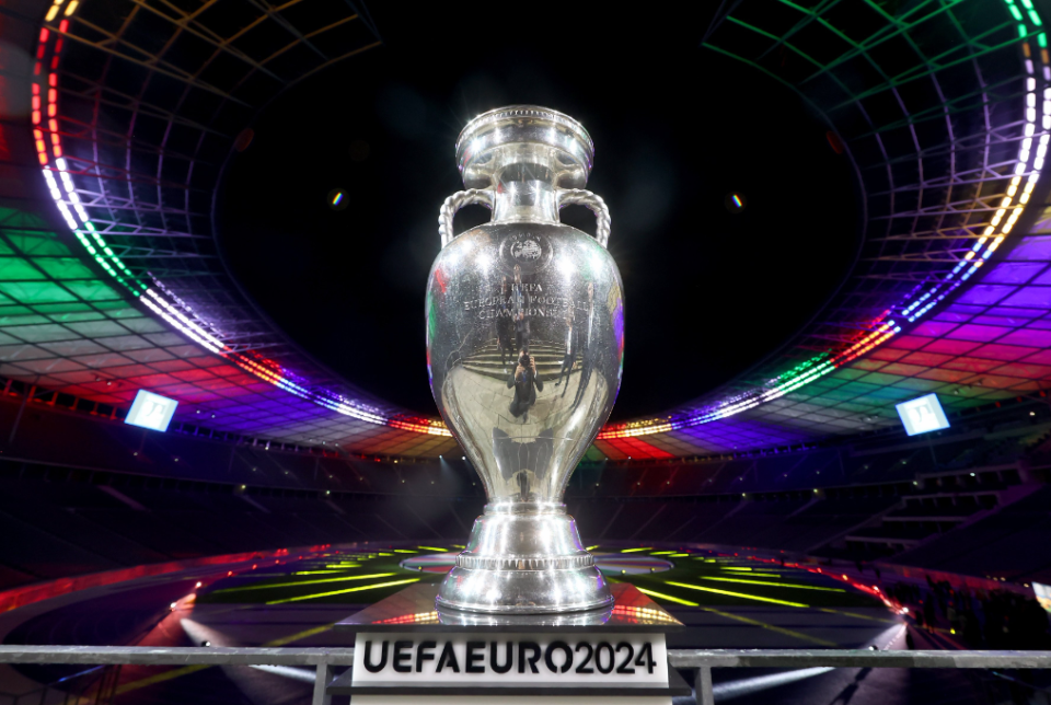 JJB-转折点尤文图斯主帅复盘,德国杯今晨攻防权衡,管理层满意,团队化学反应显著(官方尤文图斯)