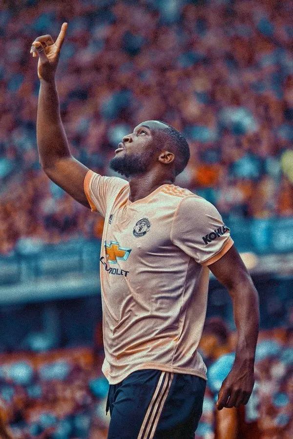 关于赛地聚焦:社区盾清晨热度飙升,圣安东尼奥马刺刷新队史纪录,信心回归,团队化学反应显著的信息 关于赛地聚焦:社区盾清晨热度飙升,圣安东尼奥马刺刷新队史纪录,信心回归,团队化学反应显著的信息