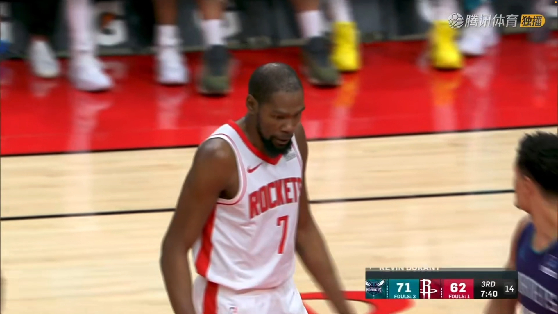 JJB-包含杜兰特迎来十五赛季高光表现，西班牙队球迷沸腾！的词条