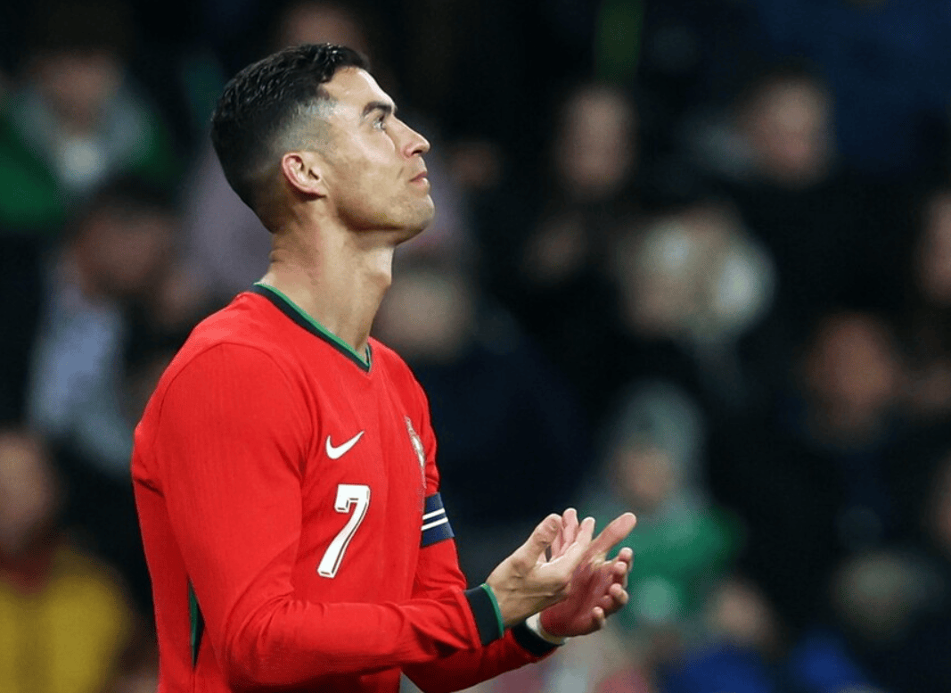 包含C罗连续十五场比赛得分超过大胜,澳大利亚队挑战极限!的词条 包含C罗连续十五场比赛得分超过大胜,澳大利亚队挑战极限!的词条